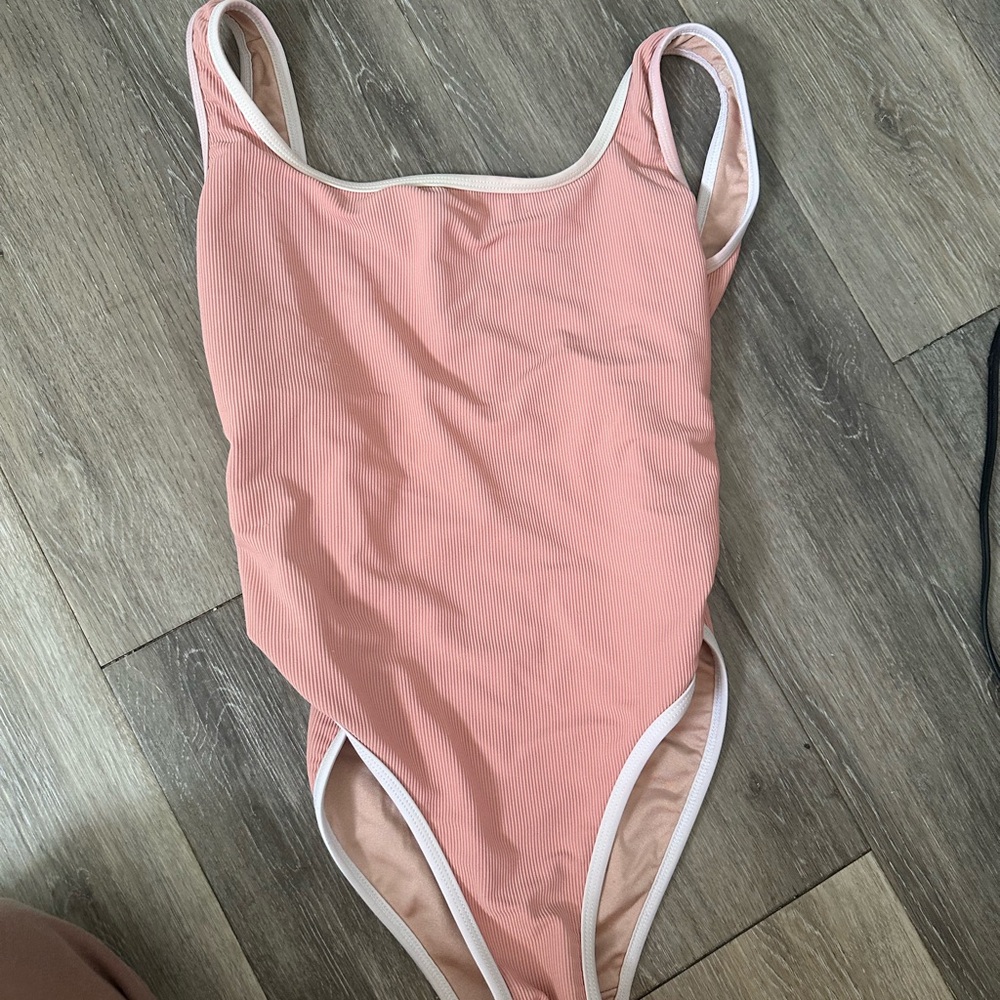Lain snow swimsuit